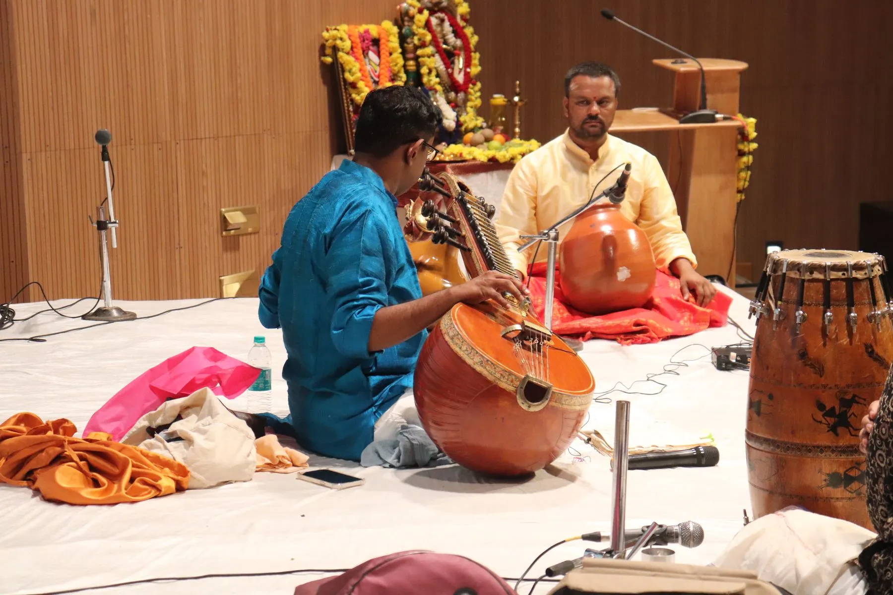 A concert at VTP V