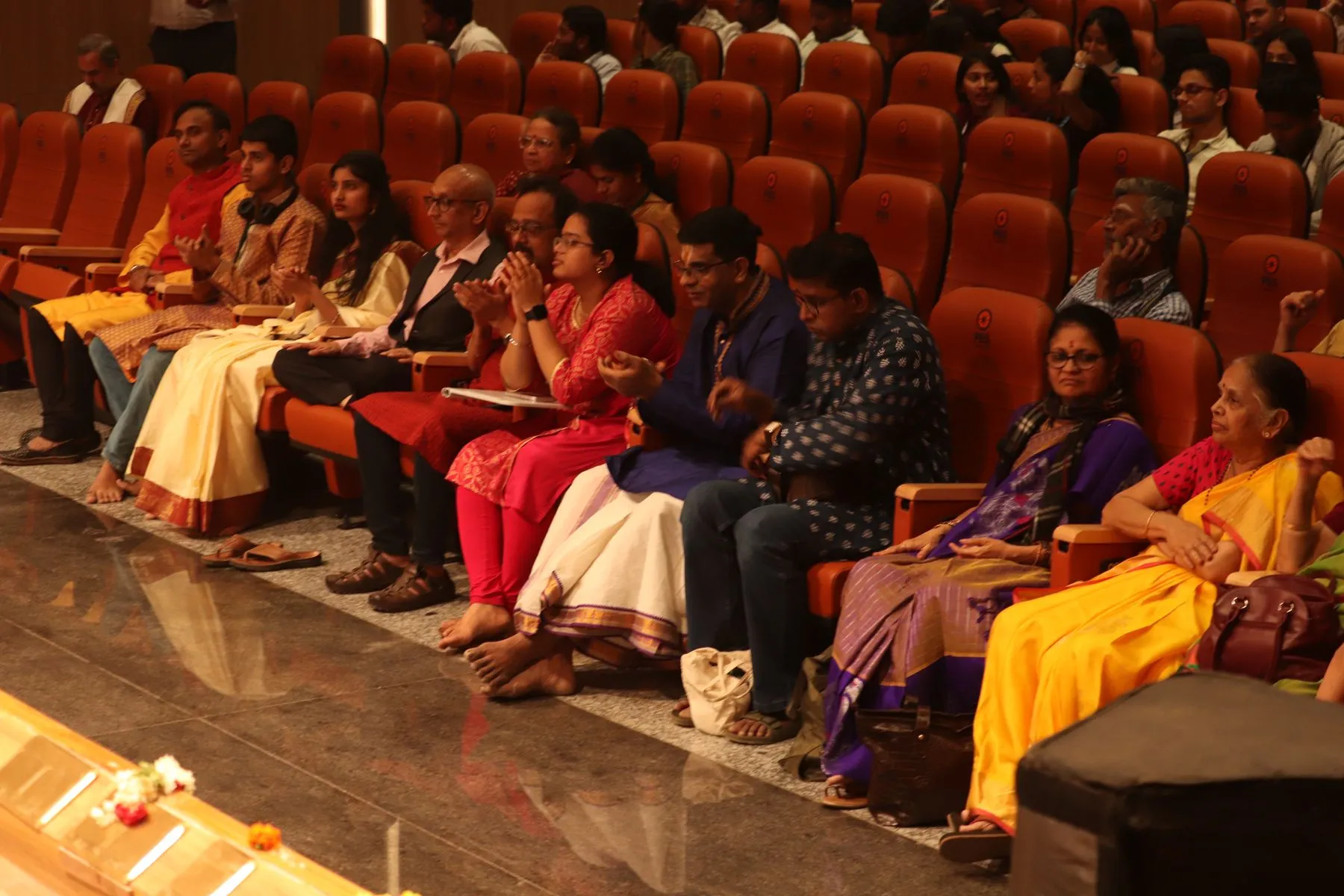 Audience wide