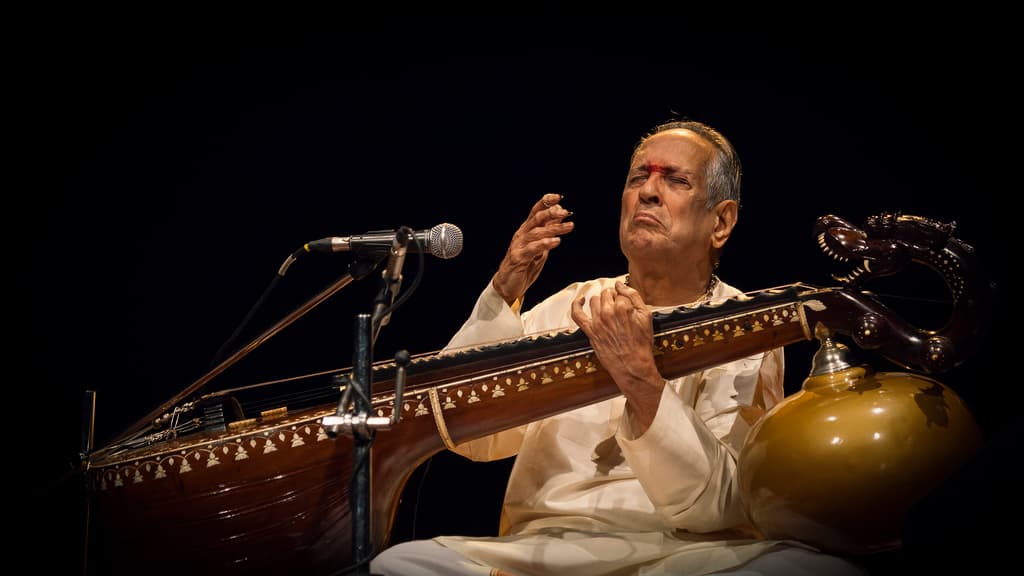 Vidwan Prof. Ra. Visvesvaran