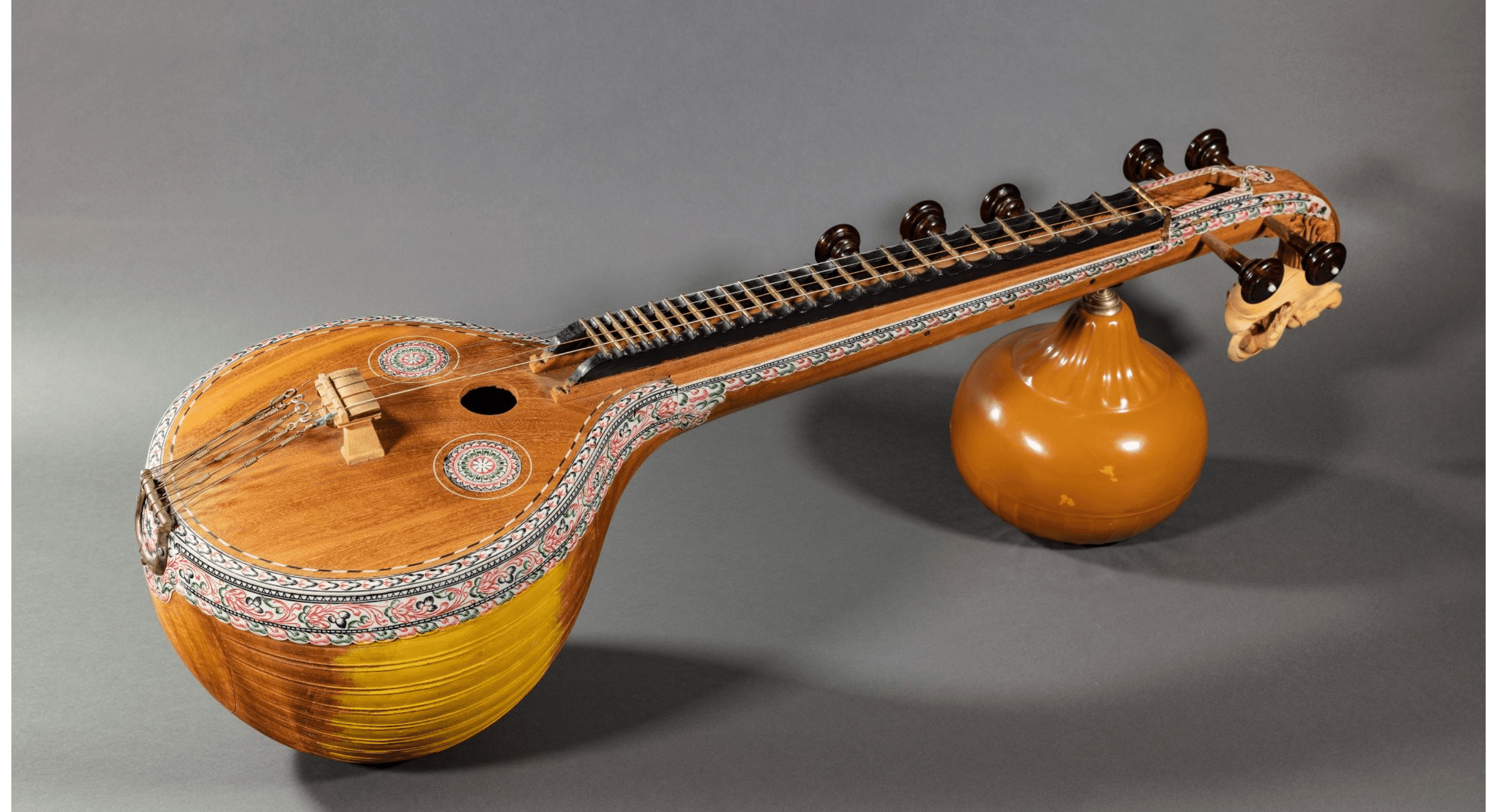 Saraswati Veena - The standard concert instrument
